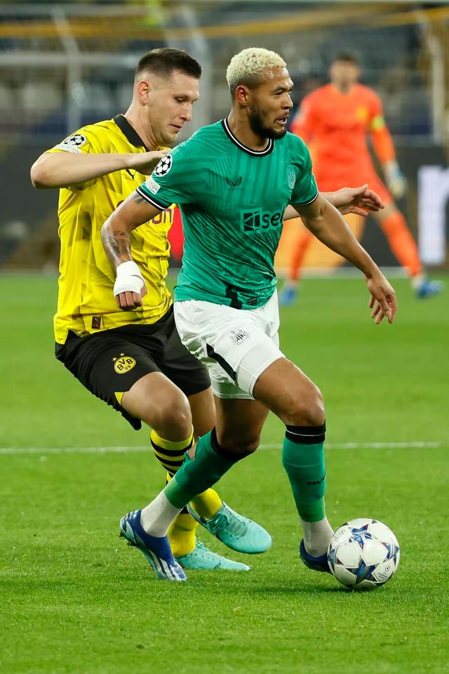 九游下载-斯洛伐克意外赢球，晋级强强势登顶！的简单介绍